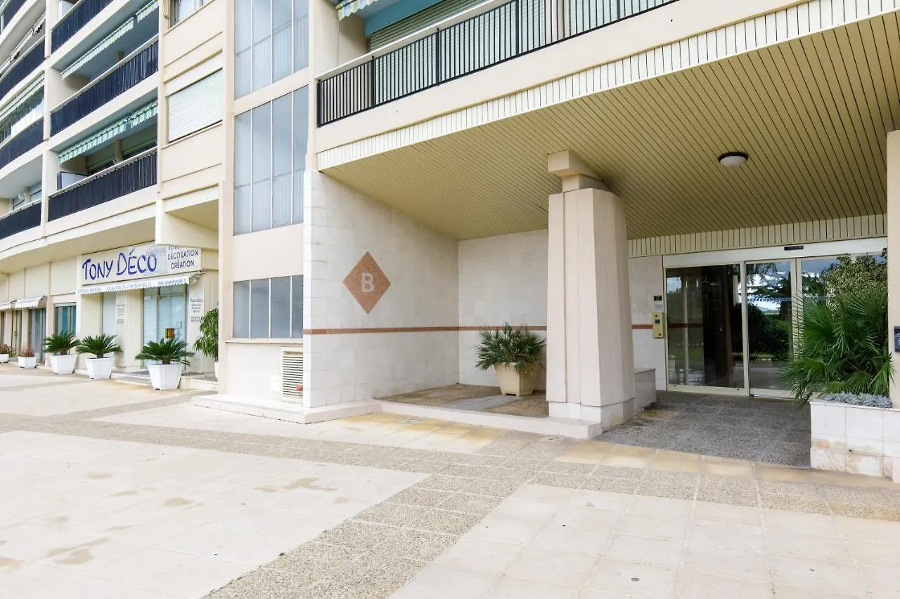 Appartement A 2 Pas Du Golf Mandelieu-la-Napoule France