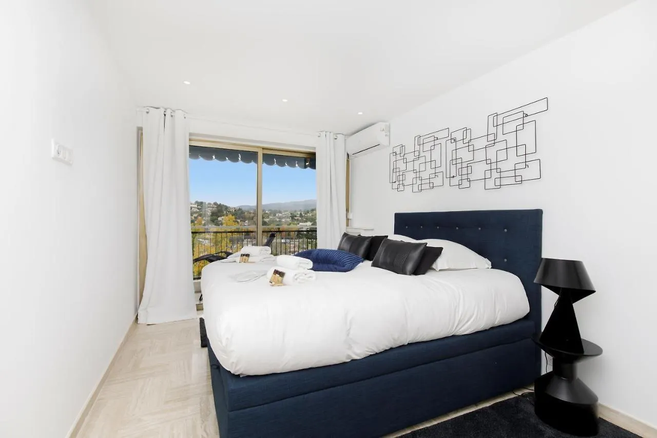 Appartement A 2 Pas Du Golf Mandelieu-la-Napoule Apartment